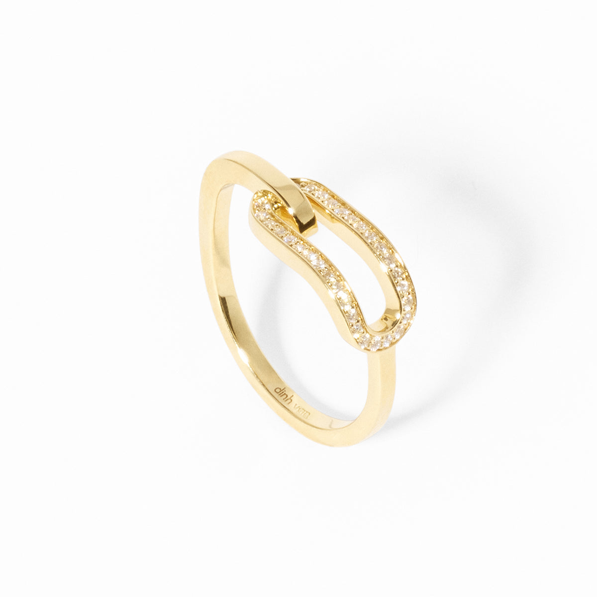 Small Maillon Diamond Loop Ring | 0.12tw