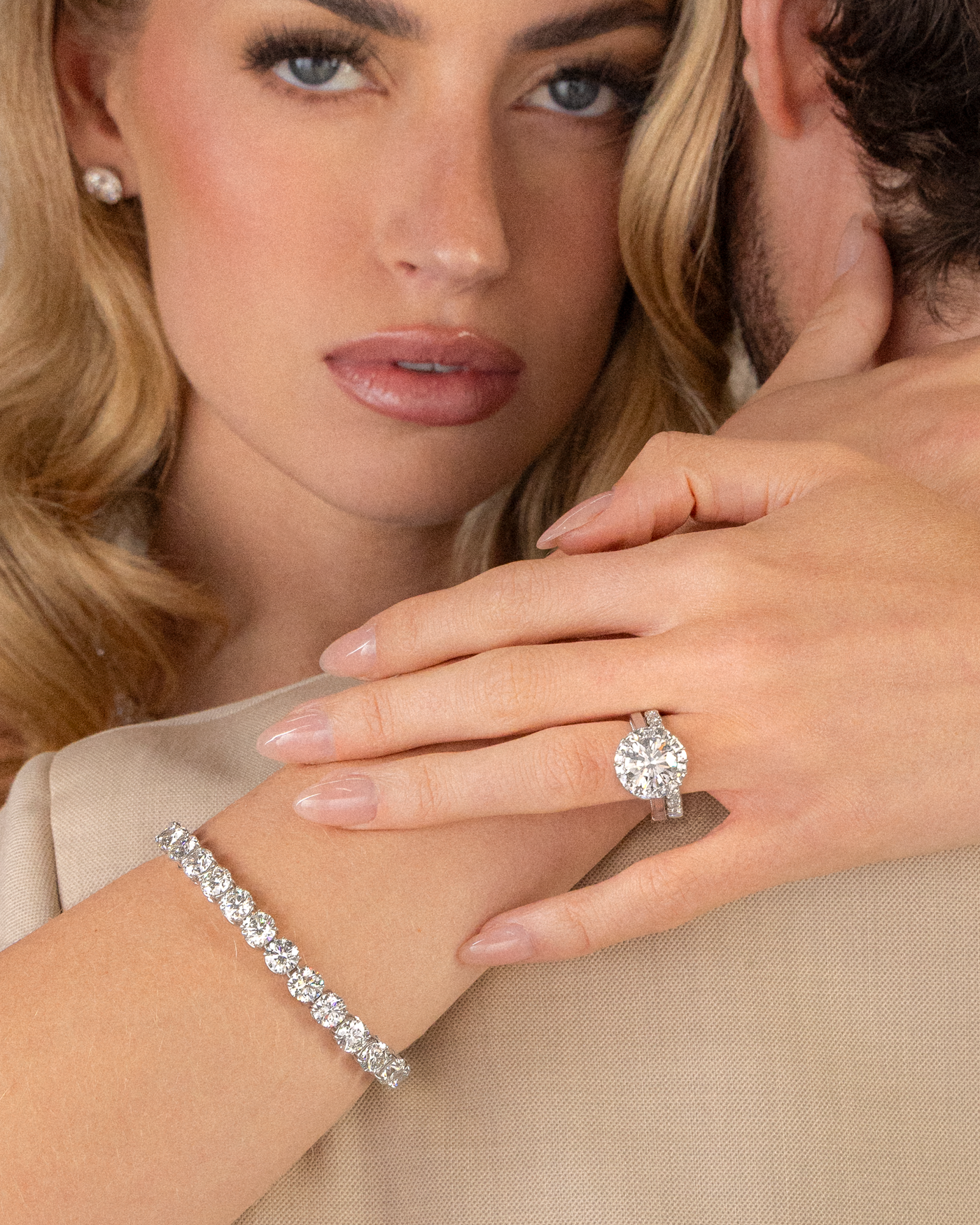 Round Cut Diamond with Blaze Cut Halo Ring | 4.19tw