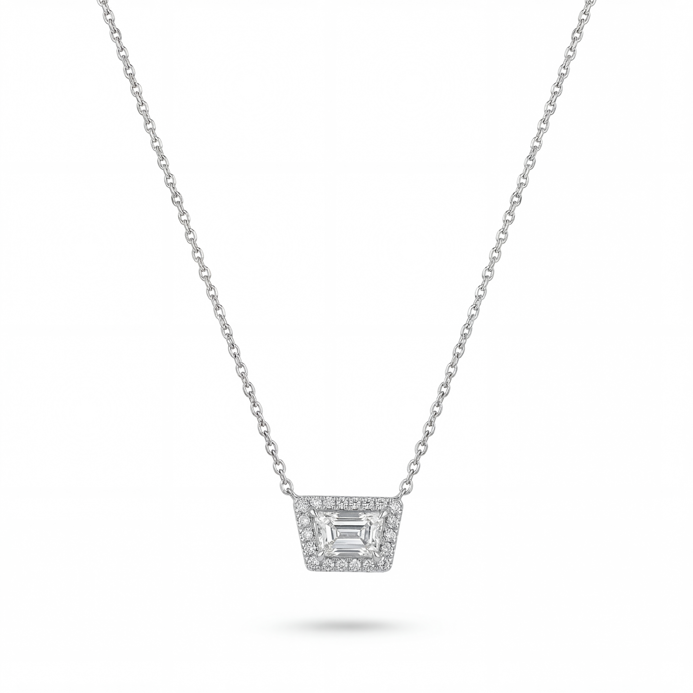 Trapezoid and Round Brilliant Diamond Halo Pendant | 1.05tw