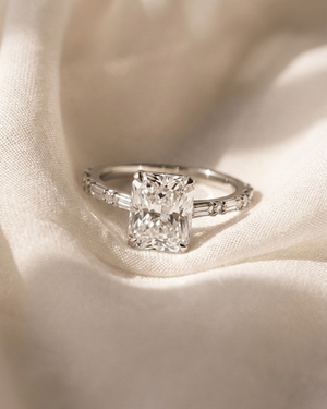 Radiant Cut & Mixed Diamond Ring | 3.94tw