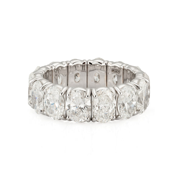 Oval Diamond Stretch Band | 7.03tw