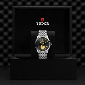 TUDOR 1926 Luna