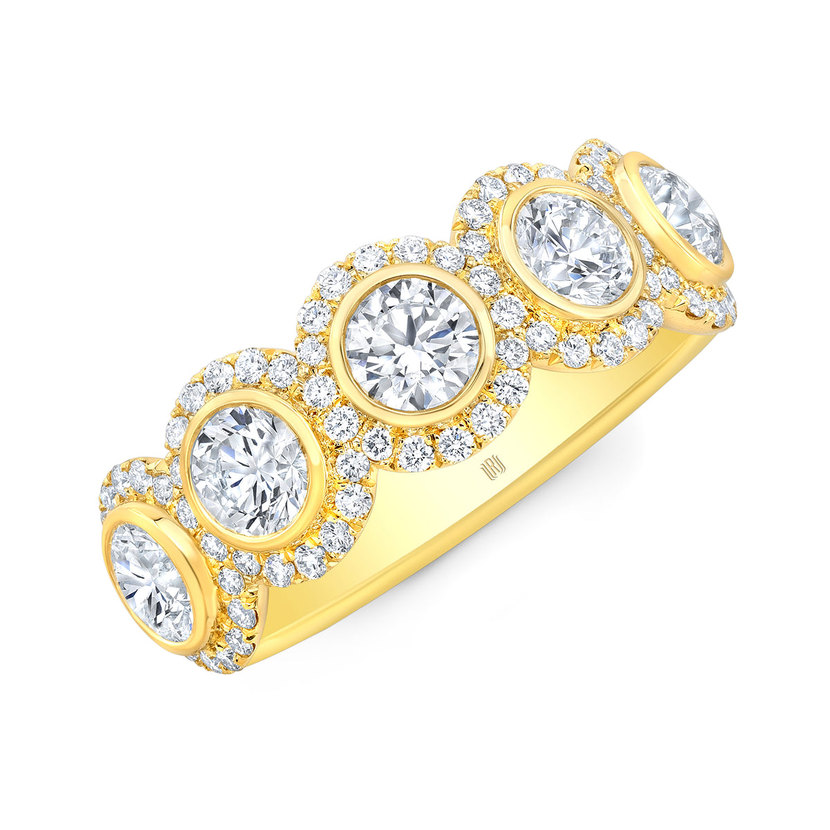 Round Brilliant Halo Diamond Band | 1.96tw