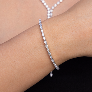 Pear Shape Diamond Stretch Bracelet