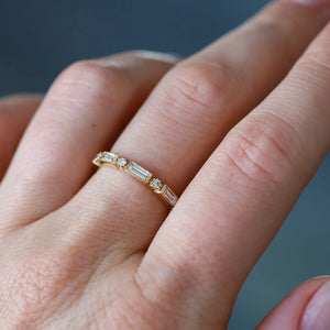 Round and Baguette Diamond Eternity Band | .87tw