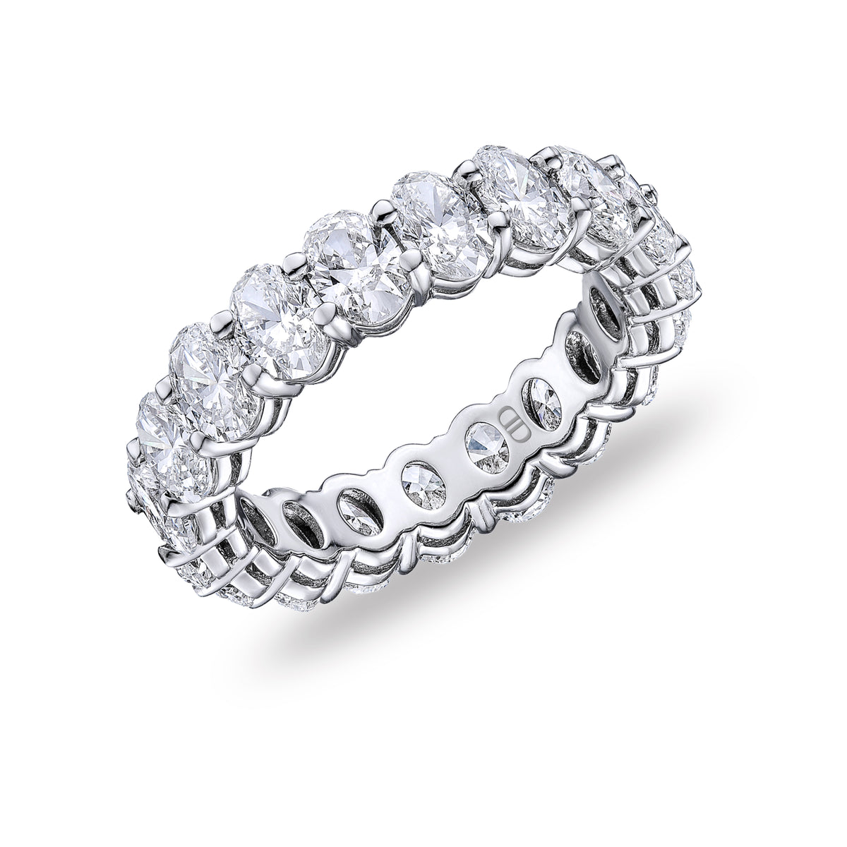 Oval Cut Diamond Eternity Band | 4.26tw