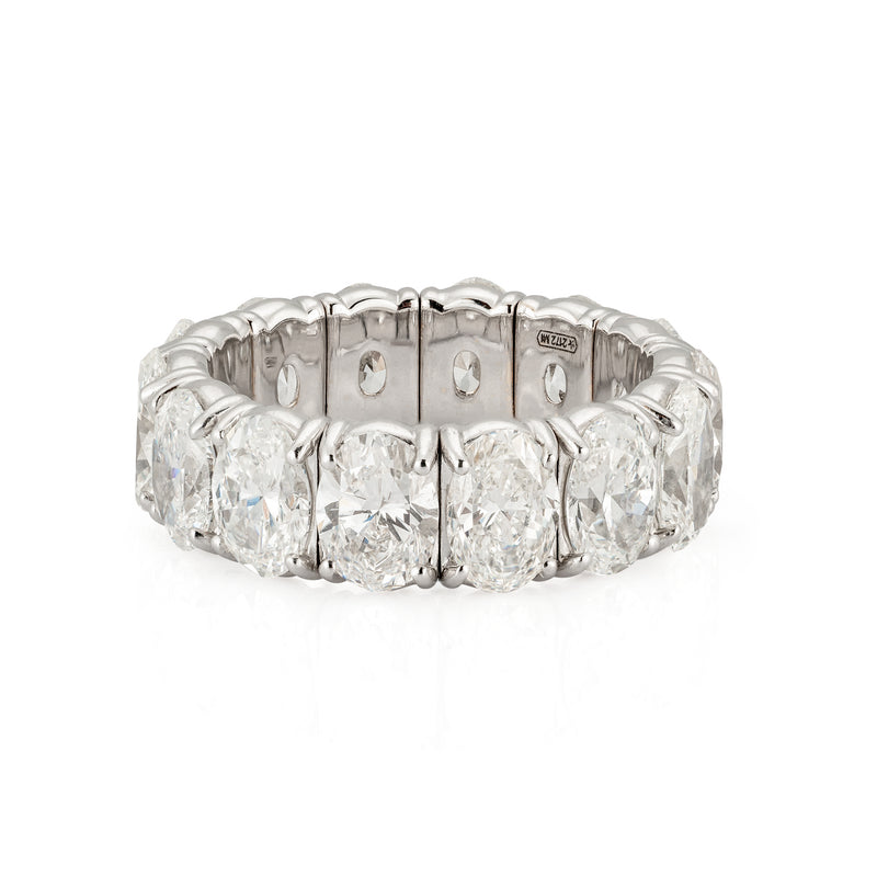 Oval Diamond Stretch Band | 7.03tw