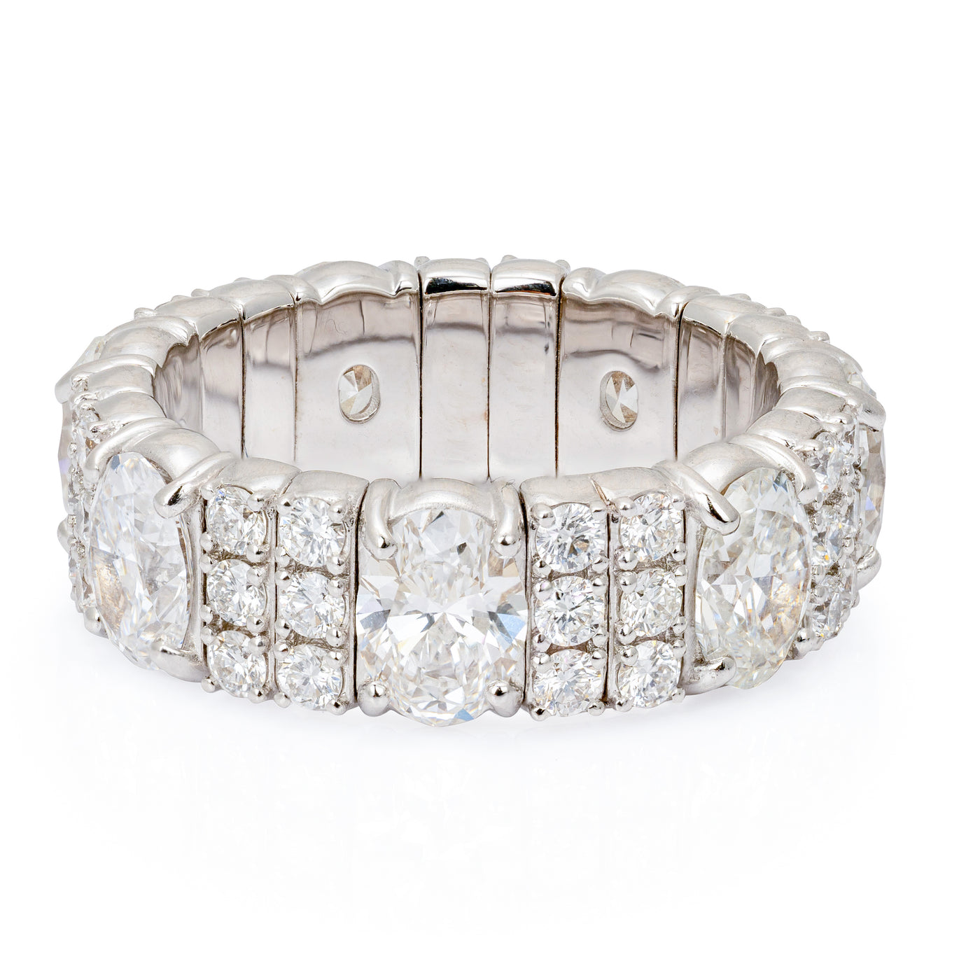 Oval and Round Diamond Stretch Band | 4.56tw