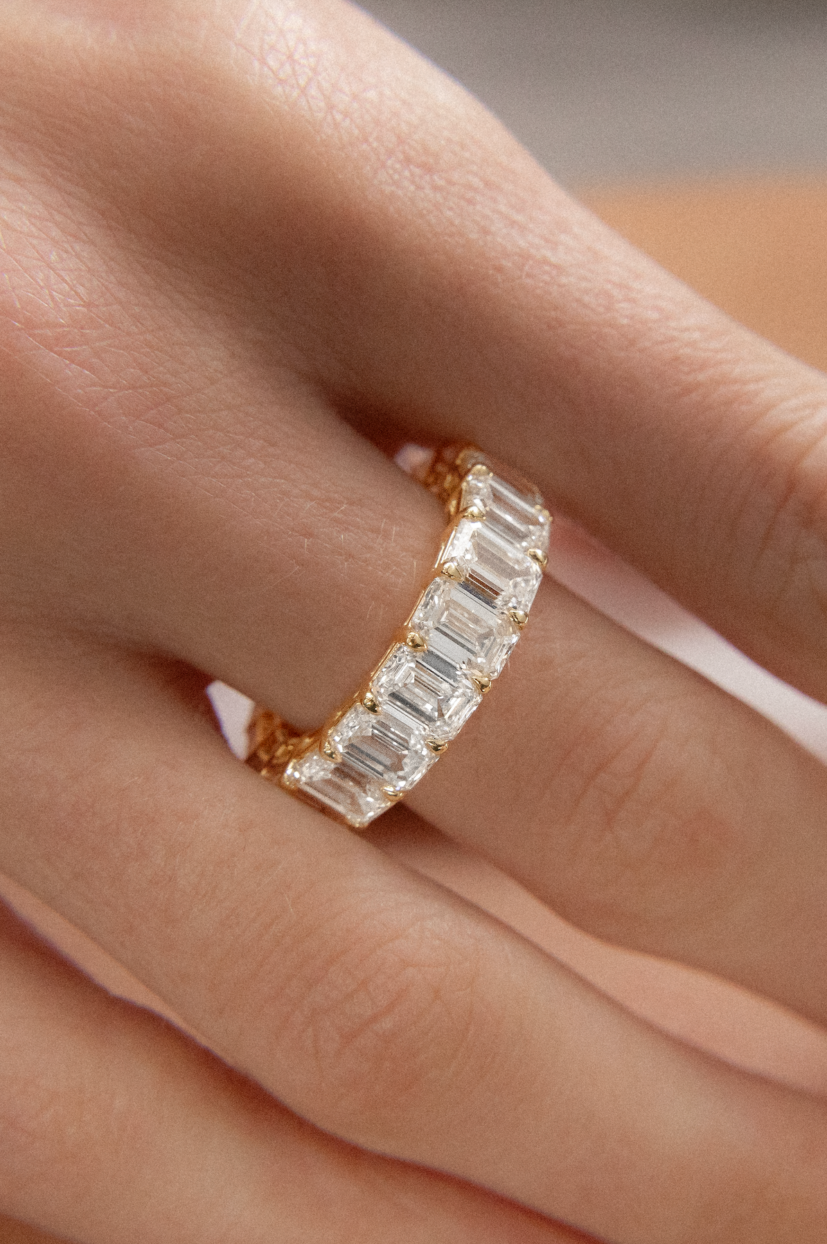 Emerald Cut Diamond Eternity Band | 12.05tw