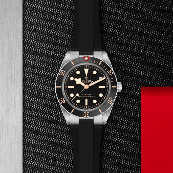 BLACK BAY 58